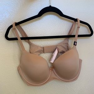 Victoria’s Secret Bra 38C